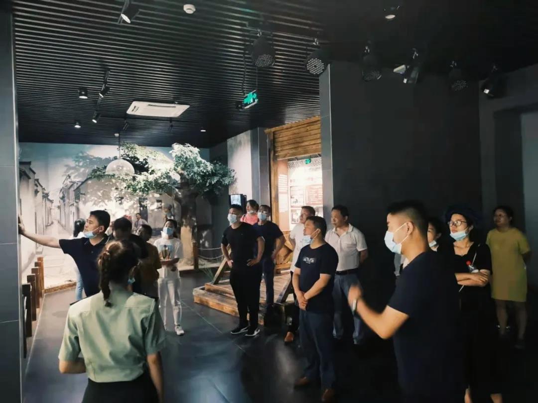 图3.jpg